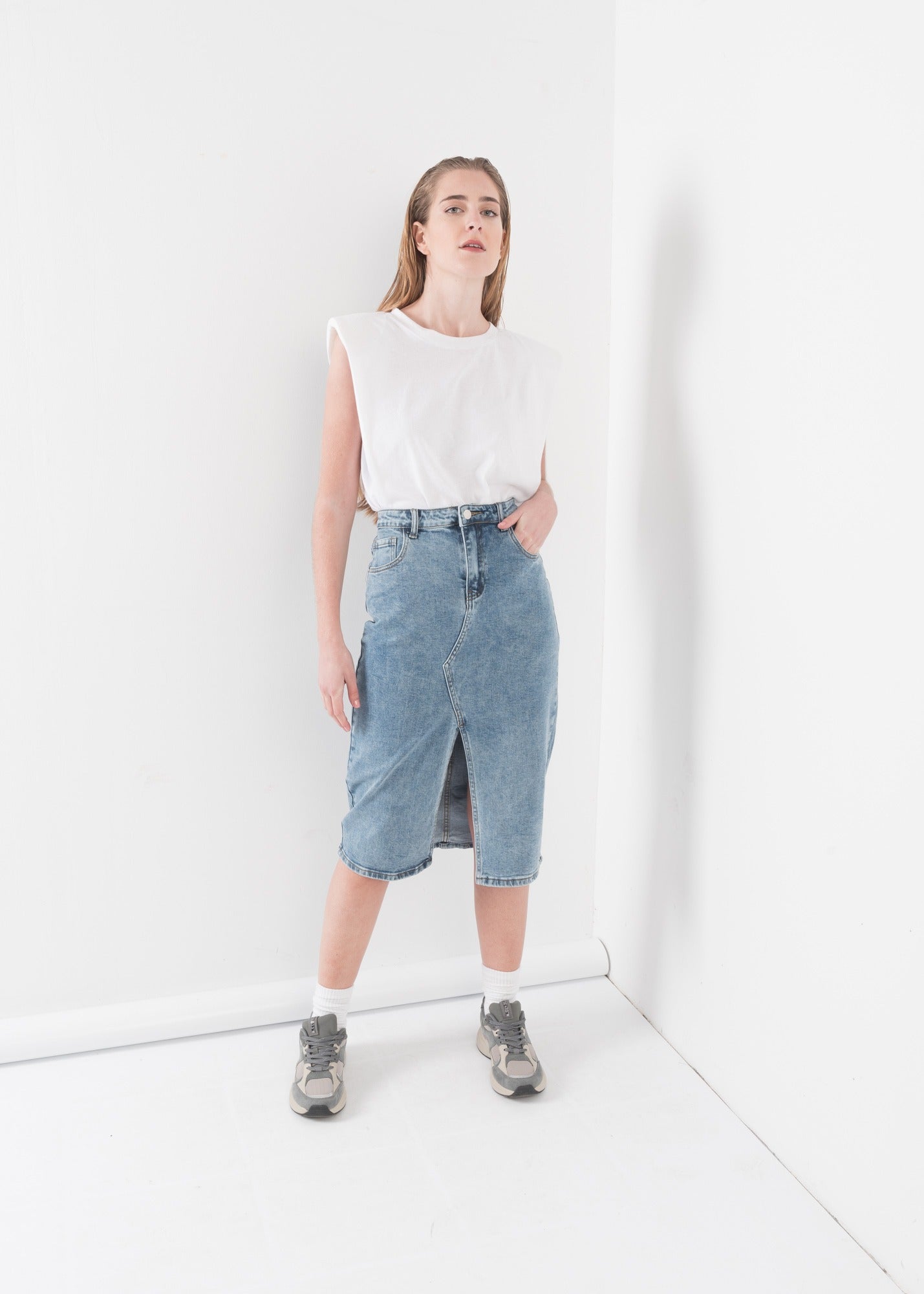 FALDA MIDI