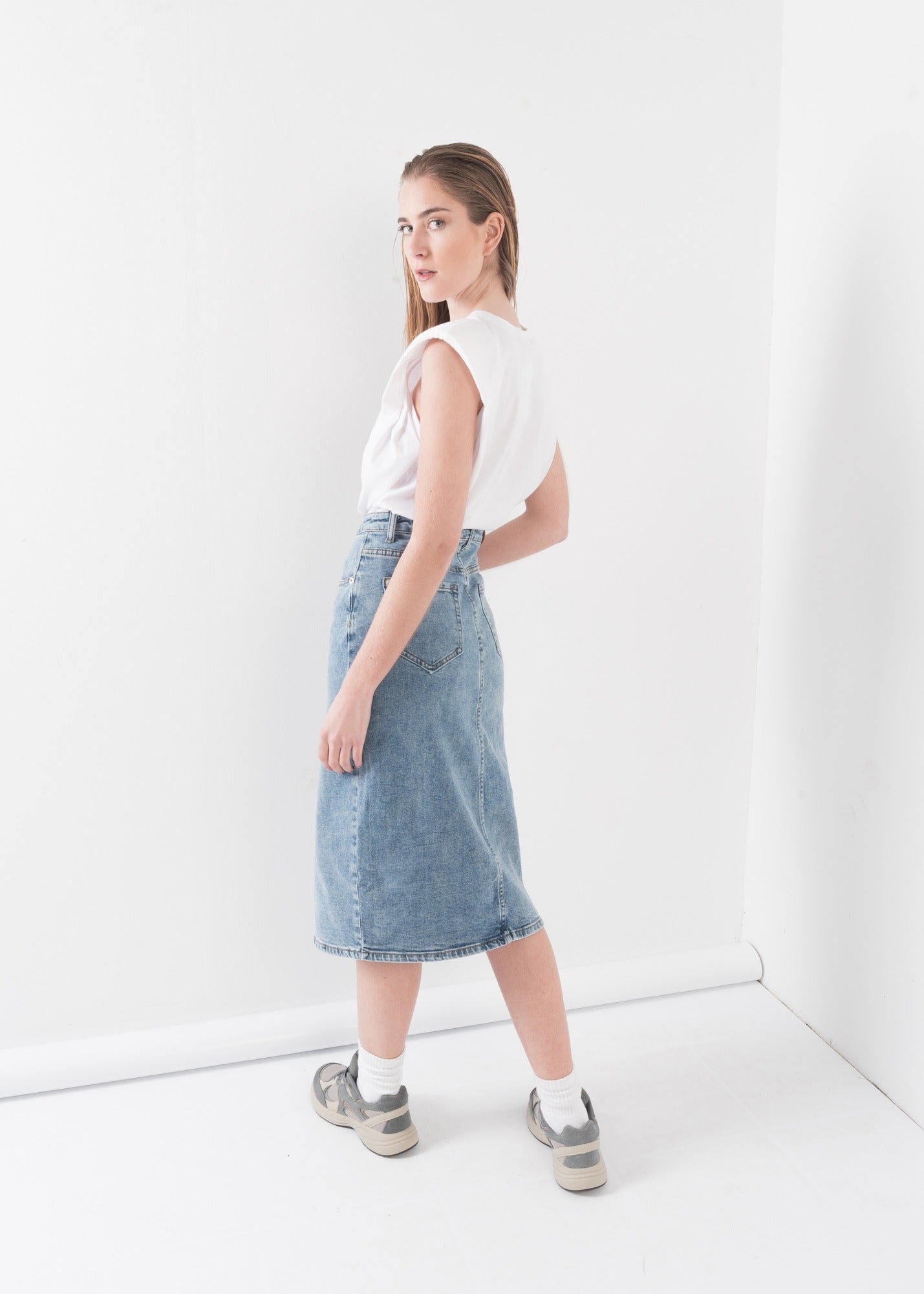 FALDA MIDI