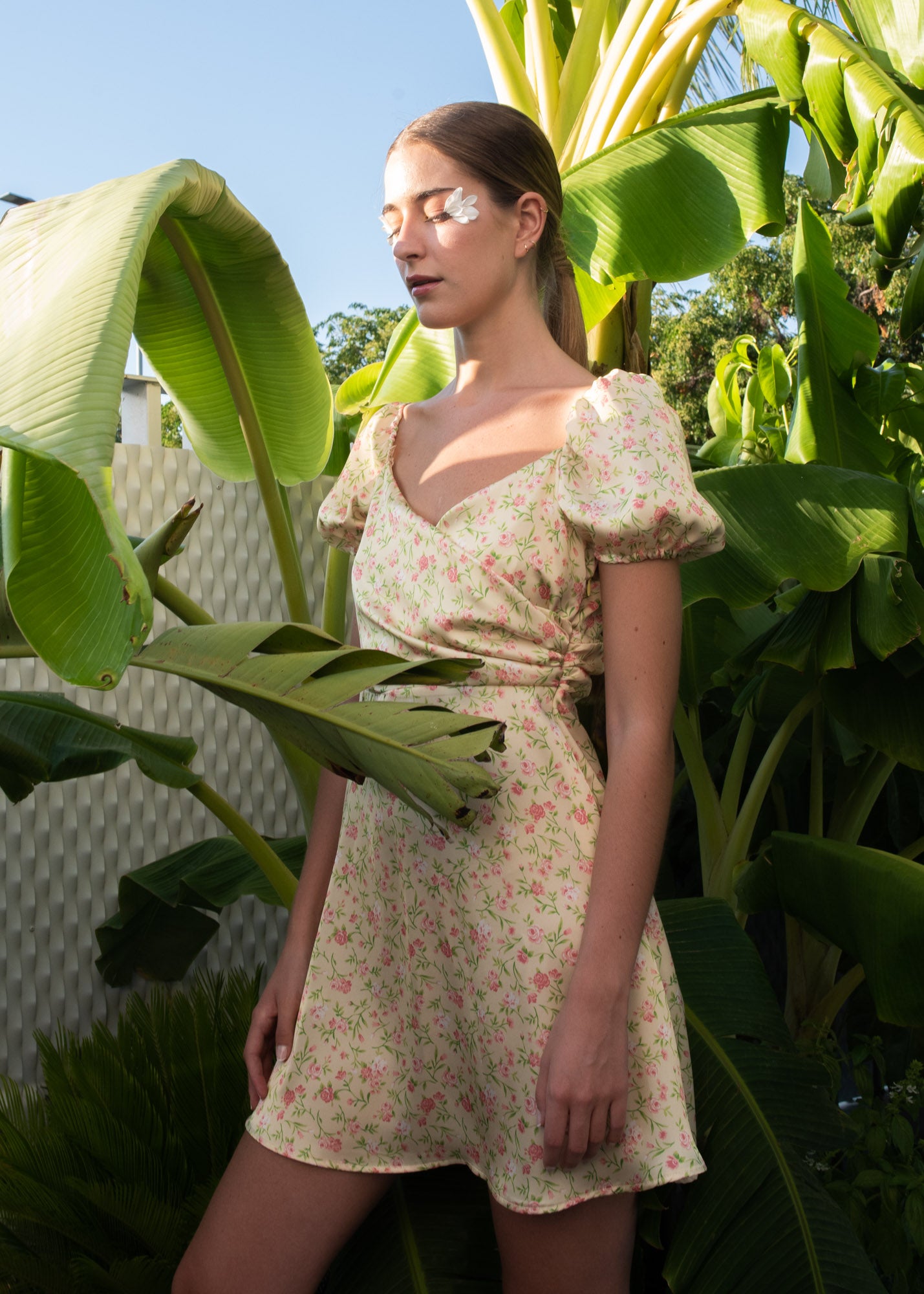 VESTIDO CRUZADO FLORES AMARILLA